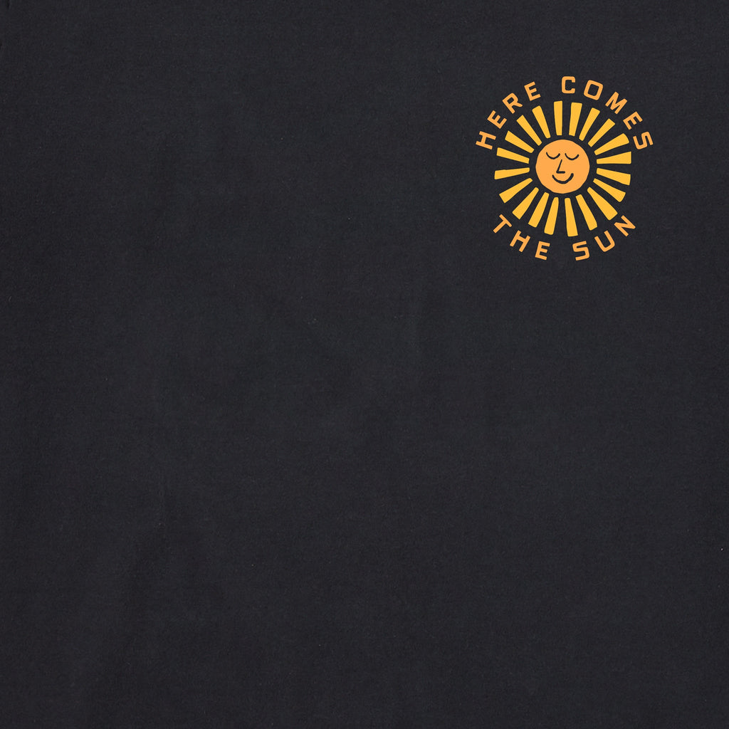 Men's Here Comes the Sun Simple Short Sleeve Crusher Tee product image 2